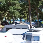 Kemping Dueodde Fam Camping & Hostel