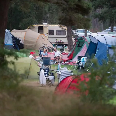 Dueodde Fam Camping & Hostel *