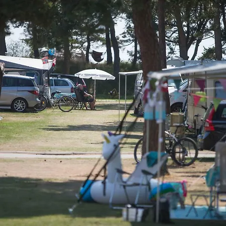Kemp Dueodde Camping Dueodde